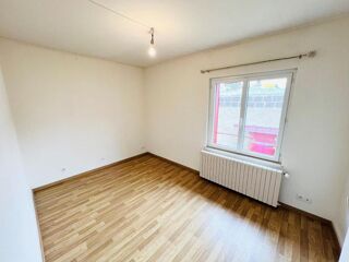  Appartement à louer 3 pièces 49 m²