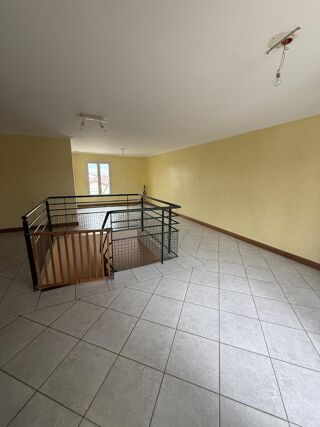  Appartement � louer 4 pi�ces 101 m� Creches sur saone