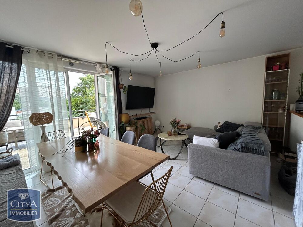 location Appartement - 2 pièce(s) - 43 m² Le Mans (72000)