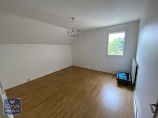  Appartement � louer 3 pi�ces 84 m�