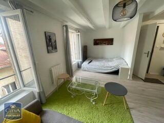  Appartement à louer 1 pièce 28 m²