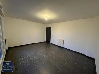  Appartement à louer 2 pièces 47 m²