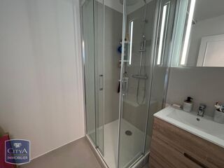  Appartement à louer 2 pièces 31 m²