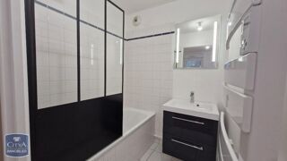  Appartement à louer 2 pièces 45 m²