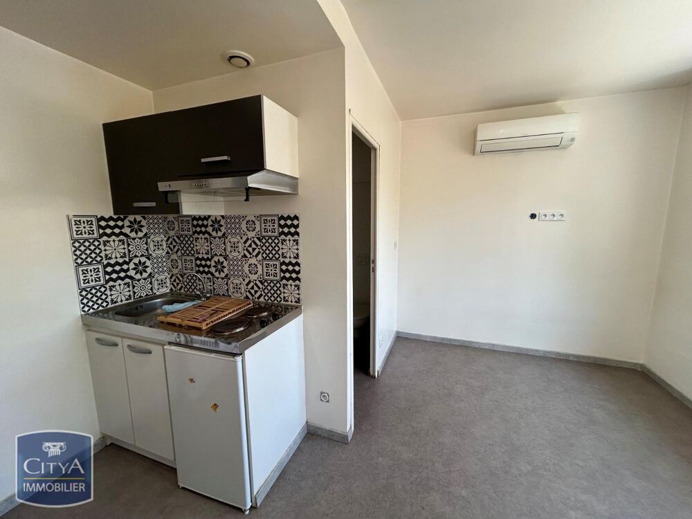 À LOUER : Appartement T1 situé à Châteauroux, dans le dé....