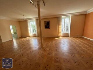  Appartement à louer 4 pièces 150 m²