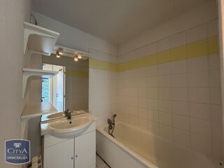  Appartement à louer 2 pièces 45 m²