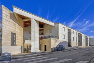  Appartement à louer 2 pièces 33 m²