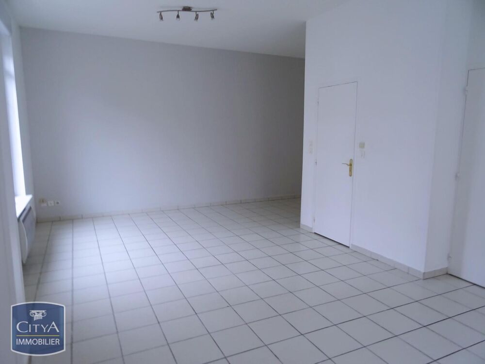 location Appartement - 2 pièce(s) - 50 m² Saint-Quentin (02100)