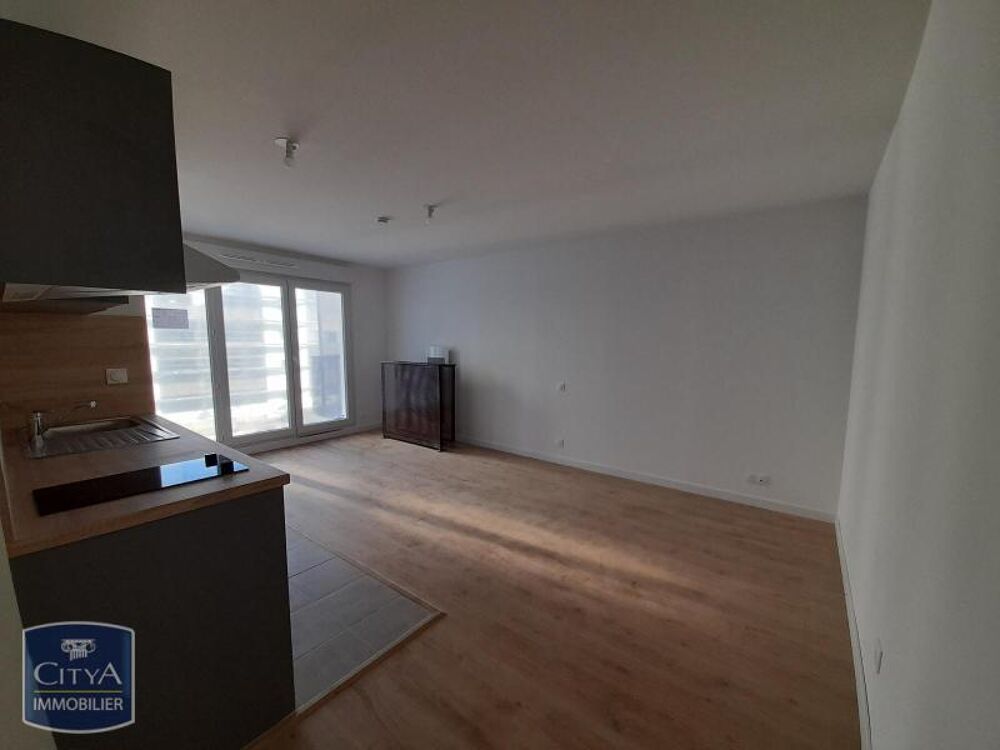 A louer - Studio de 30.47 m² - Saint Donatien: Situé au ....