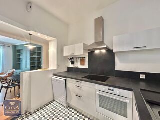  Appartement à louer 3 pièces 65 m²