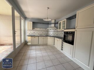  Appartement à louer 3 pièces 71 m²
