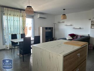  Appartement à louer 4 pièces 93 m²