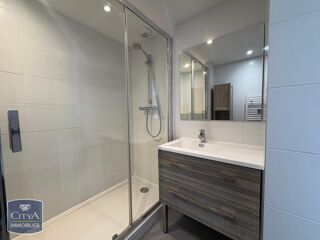  Appartement à louer 2 pièces 46 m²