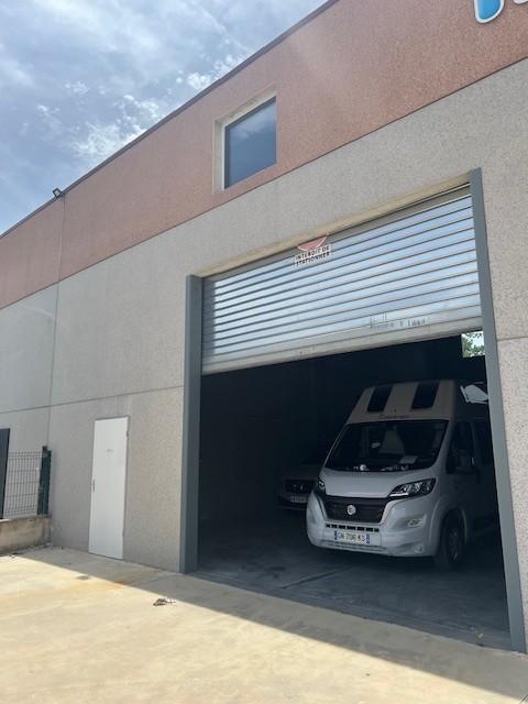 CAMPS LA SOURCE - Grand local de 170m2 - CAMPS LA SOU... 2280 83170 Camps la source