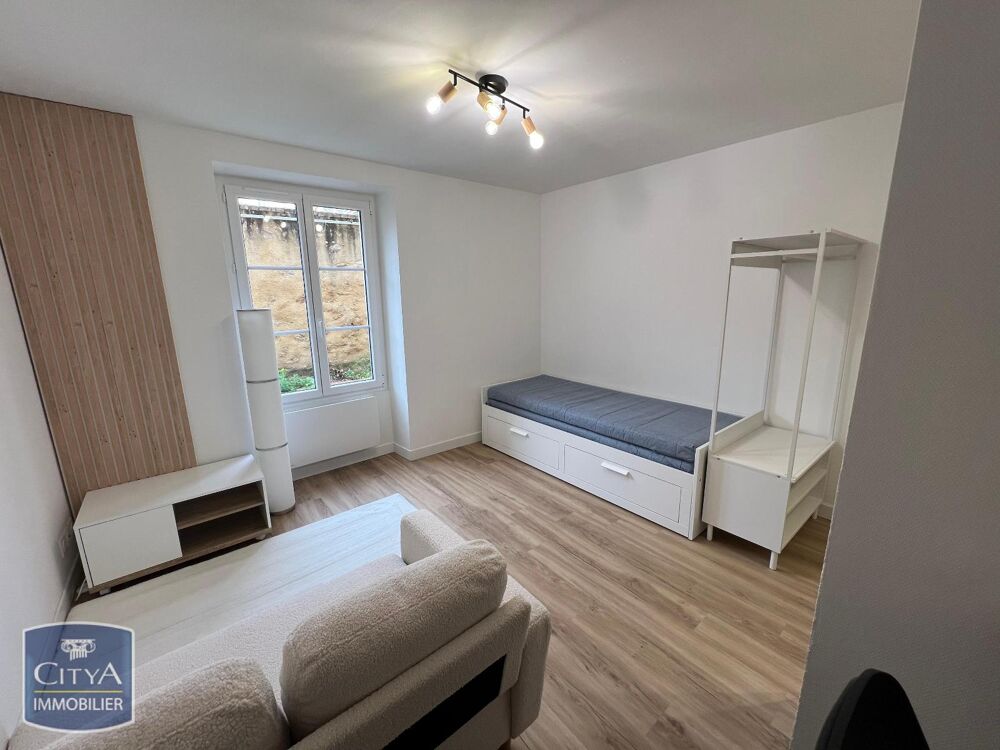 République - À LOUER ! Découvrez cet appartement T1 idéa....