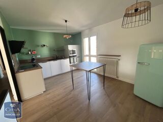  Appartement � louer 3 pi�ces 93 m�