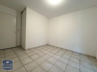  Appartement à louer 3 pièces 58 m²