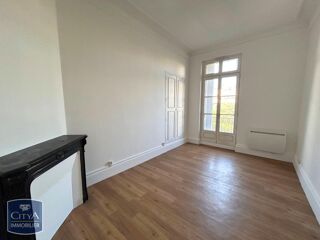 location Appartement - 3 pièce(s) - 84 m² Marseille 2
