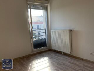  Appartement à louer 3 pièces 66 m²