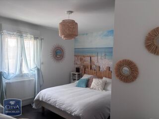  Maison à louer 7 pièces 145 m²
