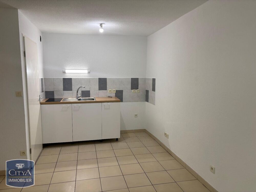 location Appartement - 3 pièce(s) - 50 m² Bagnols-sur-Cèze (30200)