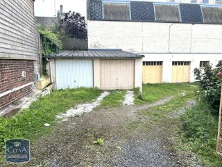  Parking / Garage à louer 35 m²