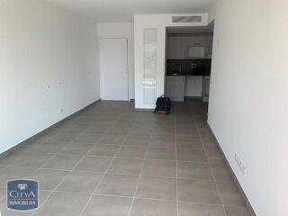  Appartement à louer 3 pièces 61 m²