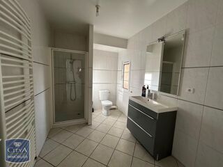  Appartement à louer 2 pièces 45 m²