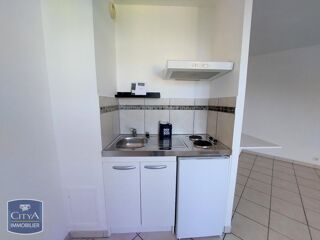  Appartement à louer 2 pièces 33 m²