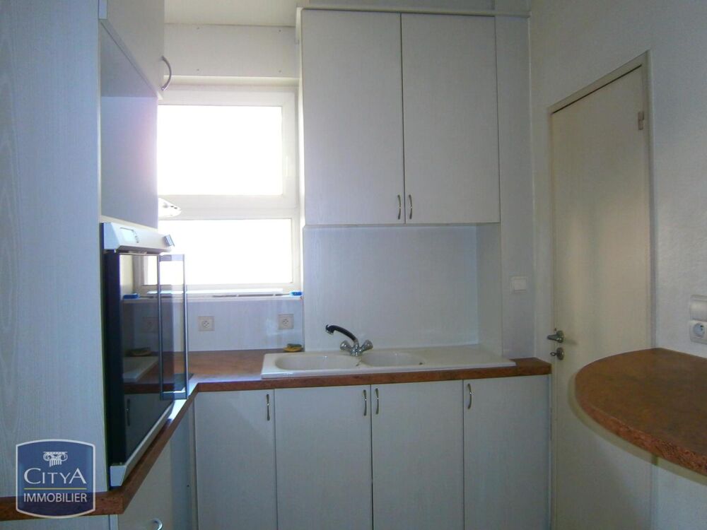 location Appartement - 4 pièce(s) - 68 m² Le Mans (72000)