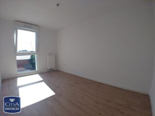  Appartement � louer 4 pi�ces 82 m�