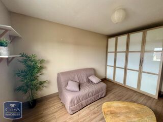  Appartement à louer 1 pièce 28 m²