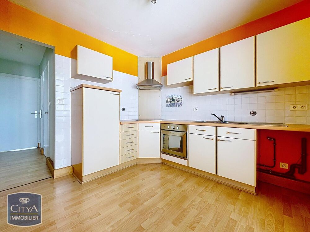 À LOUER! Vous recherchez un appartement spacieux et lumi....
