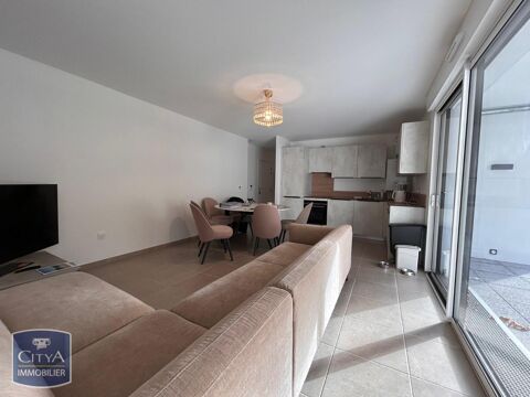  Appartement  louer 4 pices 82 m