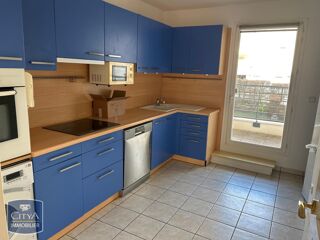  Appartement � louer 4 pi�ces 93 m�