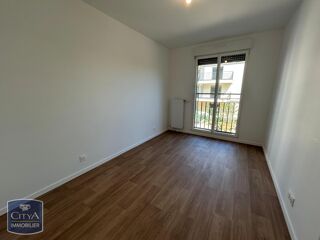  Appartement à louer 3 pièces 60 m²