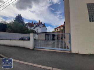  Parking / Garage � louer 10 m�