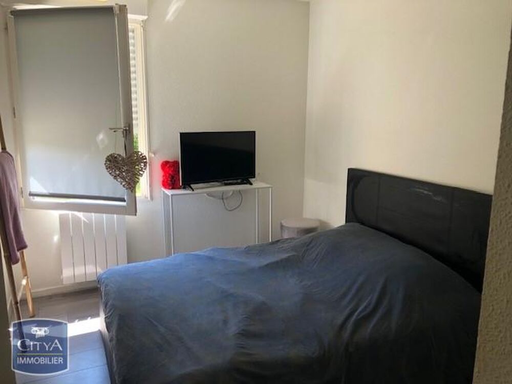 location Appartement - 3 pièce(s) - 62 m² Arpajon-sur-Cère (15130)