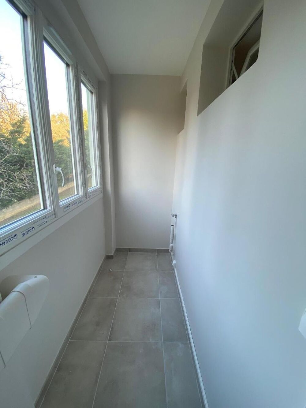 location Appartement - 3 pièce(s) - 68 m² Décines-Charpieu (69150)