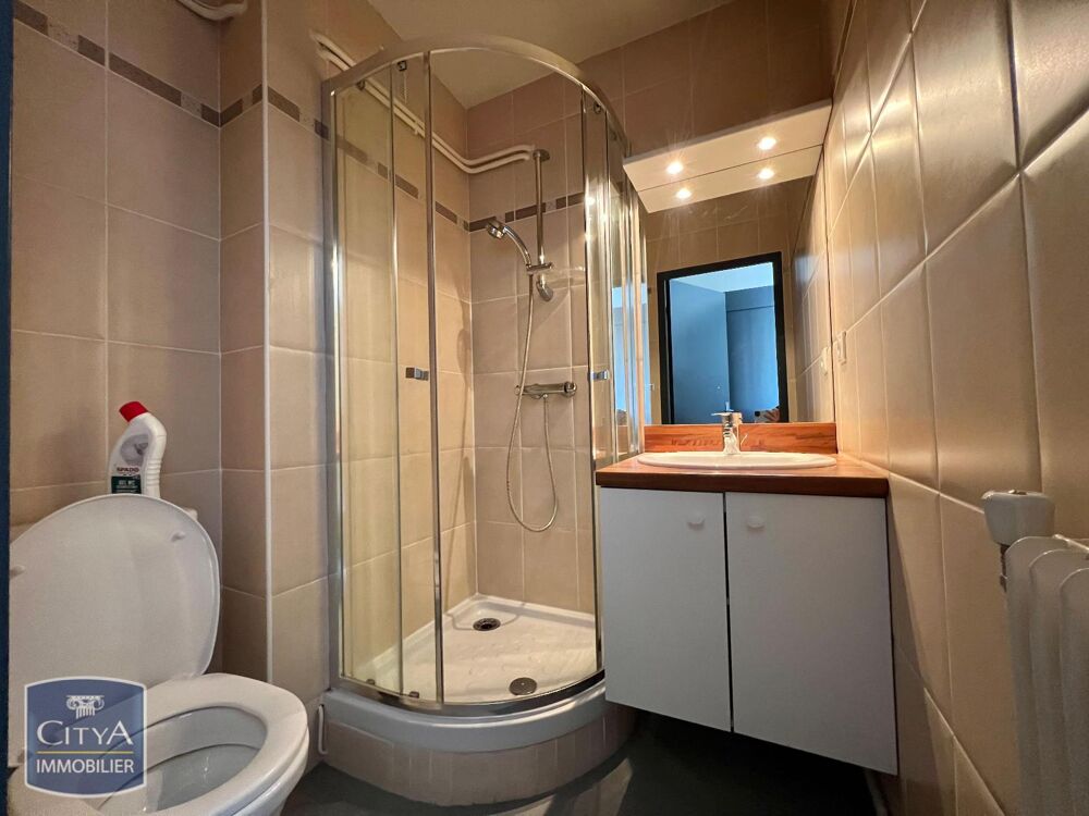 EXCLUSIVITÉ - STUDIO - SECTEUR LABUSSIERE À louer : vene....