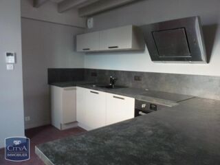 Appartement à louer 3 pièces 72 m²