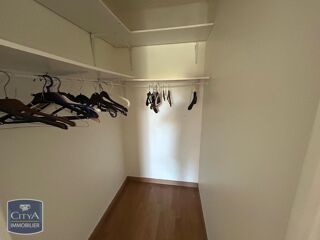  Appartement à louer 2 pièces 56 m²