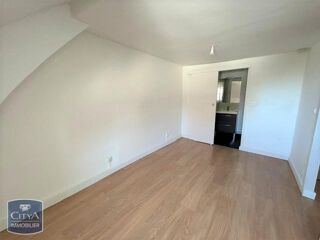  Appartement à louer 2 pièces 30 m²
