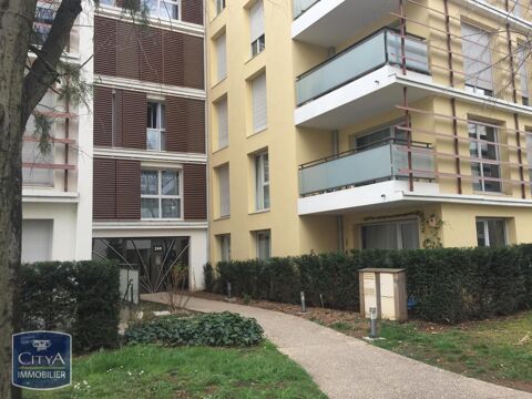  Parking / Garage � louer 