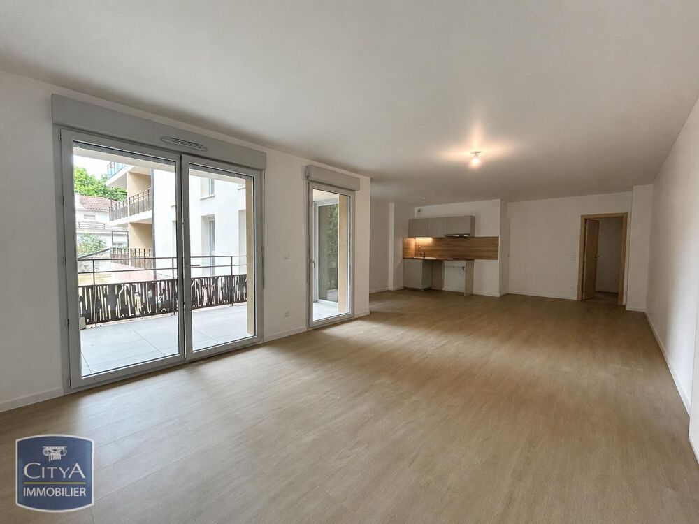 location Appartement - 3 pièce(s) Saint-Chamond (42400)