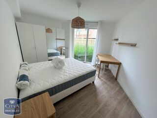  Appartement à louer 3 pièces 75 m²