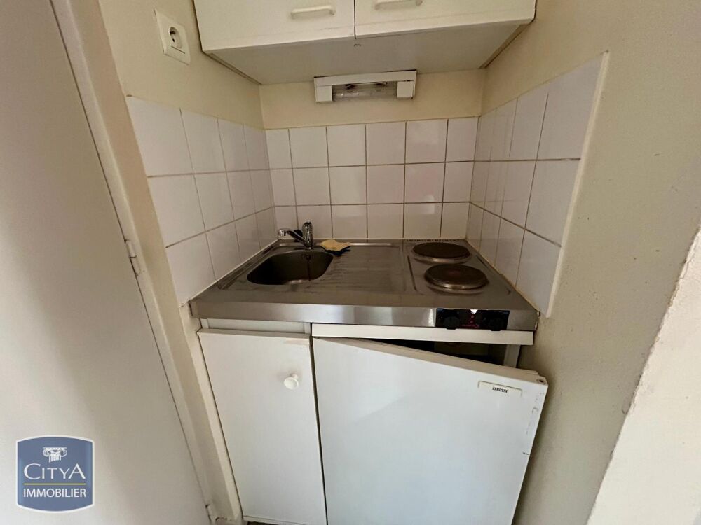 À LOUER : Charmant appartement T1 situé au coeur d'Orléan....