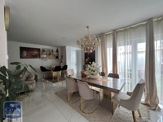  Maison à louer 4 pièces 140 m²
