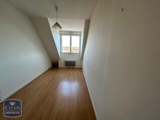  Appartement à louer 5 pièces 85 m² Beauvais